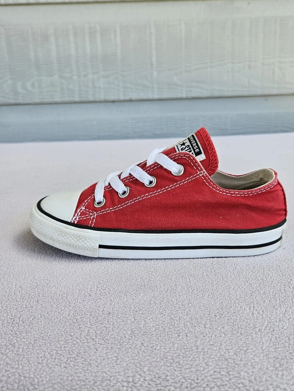 Converse CTAS Low Top Canvas Sneakers Toddler SZ 10 Red White Laces
